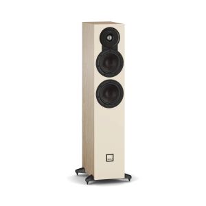 Естествен дъб